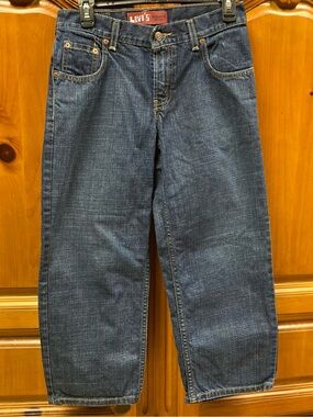 Levi’s 550 Relaxed Fit Wide Leg Jeans Size 8H Dark Wash